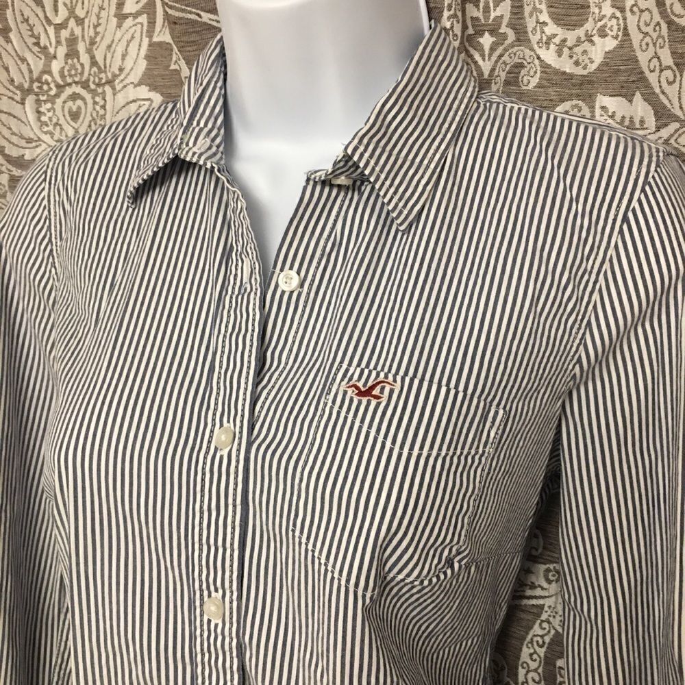 𝅺hollister White and Blue Striped Stretch Cotton Button Down Shirt Size Medium - Picture 3 of 9
